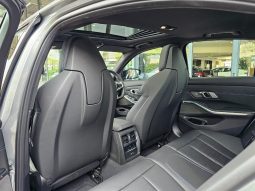 
										BMW 3 Series Sedan M340i Xdrive M Sport Pro full									