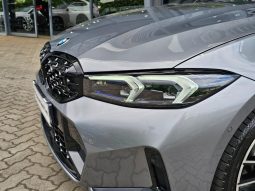 
										BMW 3 Series Sedan M340i Xdrive M Sport Pro full									