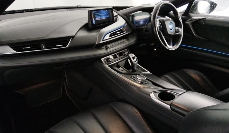 
								BMW I8 I8 Coupe full									