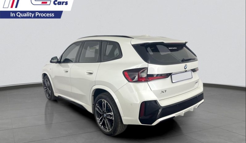 
								BMW X1 Sdrive 18i M Sport full									