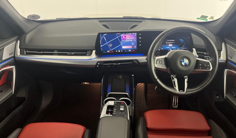 
								BMW X1 Sdrive 18i M Sport full									
