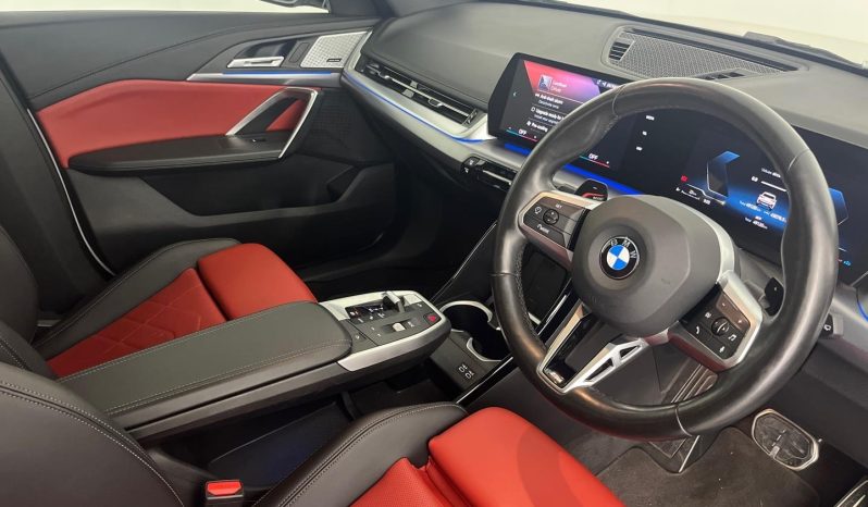 
								BMW X1 Sdrive 18i M Sport full									