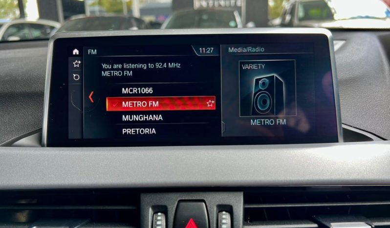
								BMW X1 Sdrive18i Steptronic full									