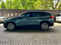 
										BMW X1 Sdrive18i Steptronic full									