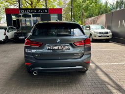 
										BMW X1 Sdrive18i Steptronic full									