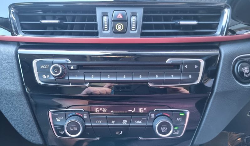 
								BMW X1 Sdrive20d Steptronic full									