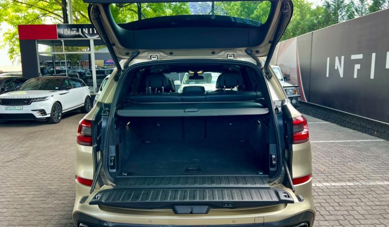 
								BMW X5 Xdrive30d M Sport Sport Steptronic full									