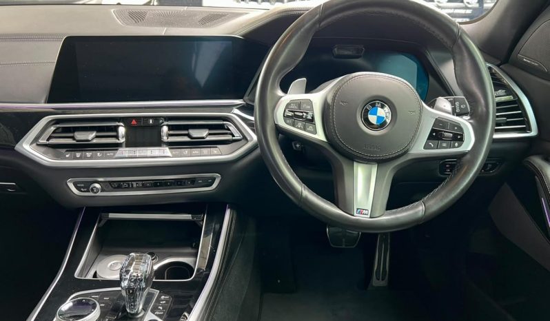 
								BMW X5 Xdrive30d M Sport Sport Steptronic full									