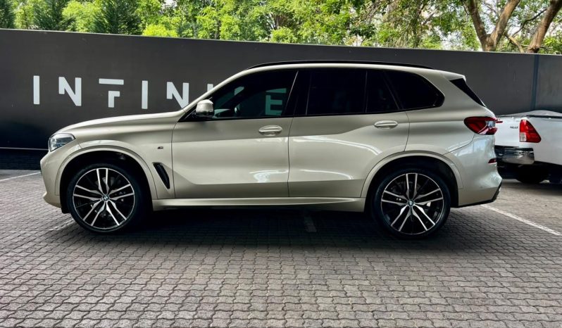 
								BMW X5 Xdrive30d M Sport Sport Steptronic full									