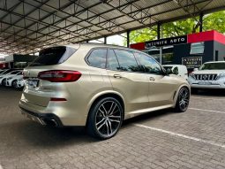 
										BMW X5 Xdrive30d M Sport Sport Steptronic full									