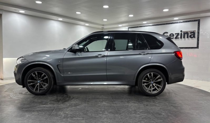 
								BMW X5 Xdrive30d M Sport Sport Steptronic full									