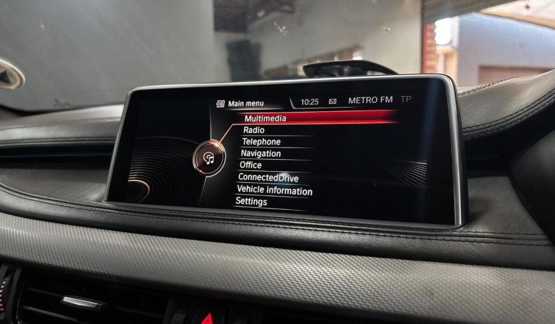 
								BMW X6 M50d Sport Steptronic full									