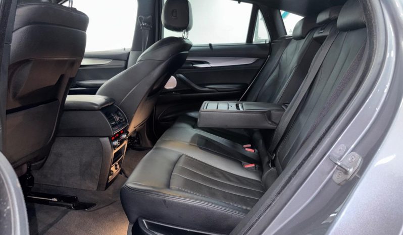 
								BMW X6 M50d Sport Steptronic full									