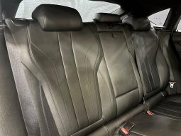 
										BMW X6 M50d Sport Steptronic full									