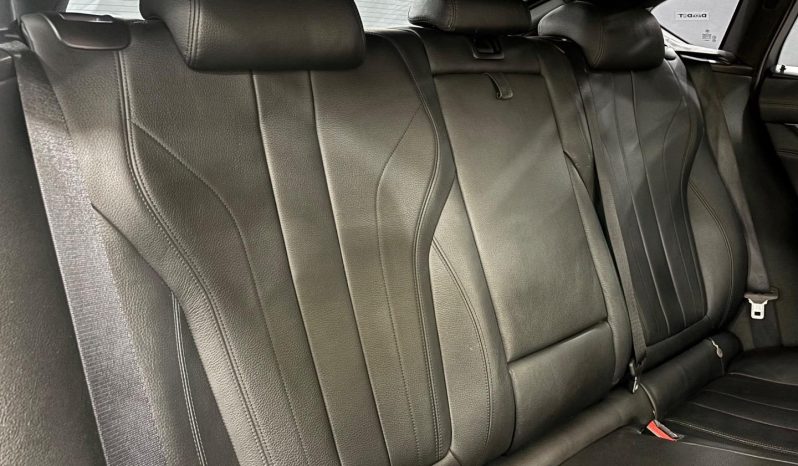 
								BMW X6 M50d Sport Steptronic full									