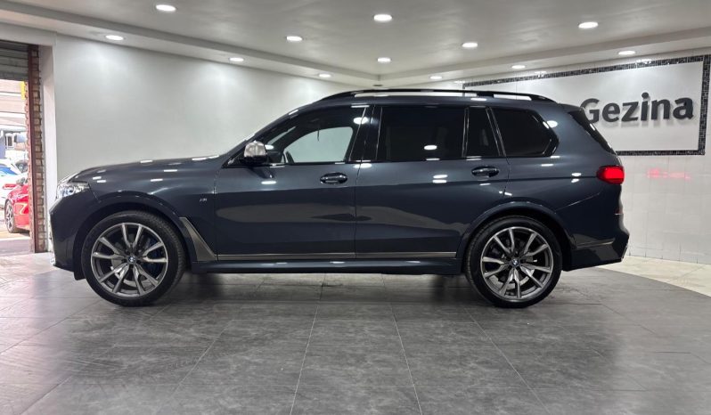 
								BMW X7 M50d Sport Steptronic full									