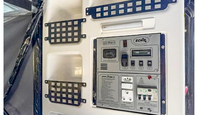 
								Caravan Echo Chobe Legend 2 full									