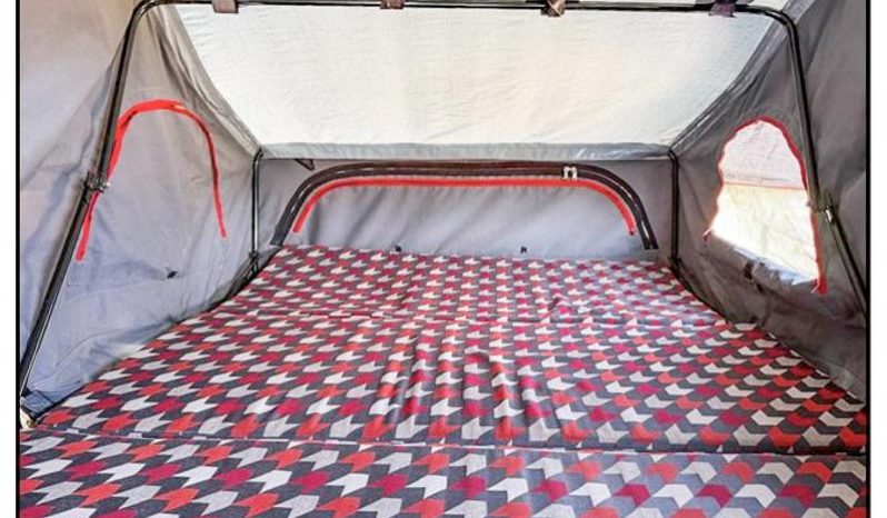 
								Caravan Echo Chobe Legend 2 full									