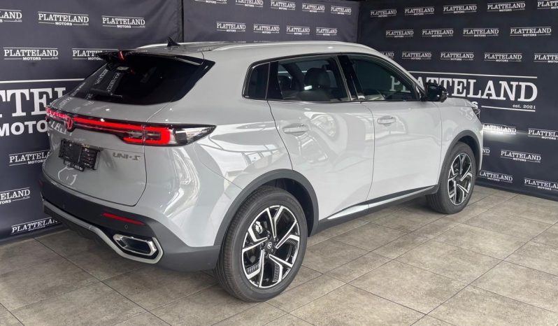 
								Changan UNI-S 1.5T CE full									