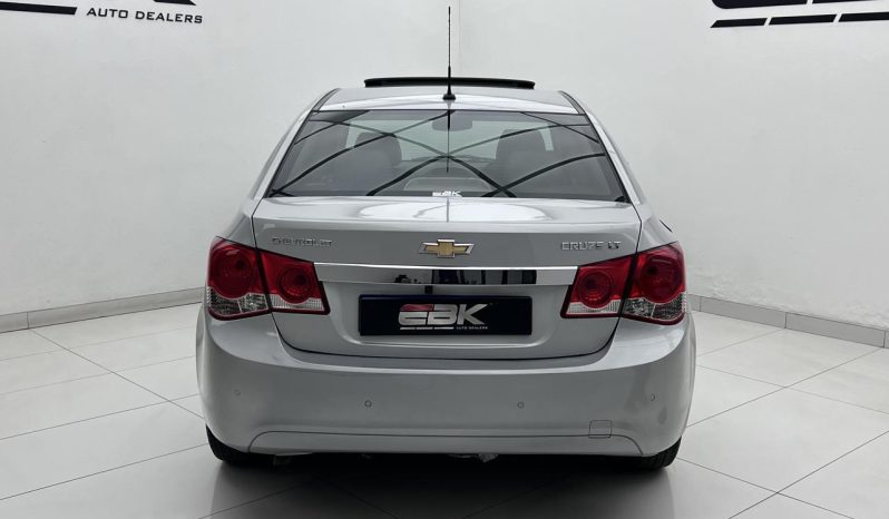 
								Chevrolet Cruze Sedan 1.8 Lt At full									