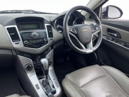 
										Chevrolet Cruze Sedan 1.8 Lt At full									