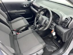 
										Citroen C3 Aircross 1.2 Pure Tech Turbo Feel At full									