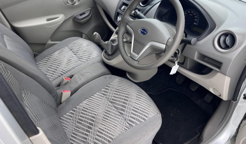 
								Datsun Go 1.2 Lux (ab) full									