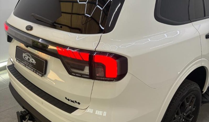 
								Ford Everest 2.0L SPORT 10AT 4×4 full									
