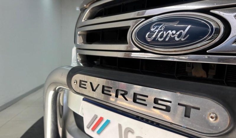 
								Ford Everest 3.2 Tdci Ltd 4X4 At full									