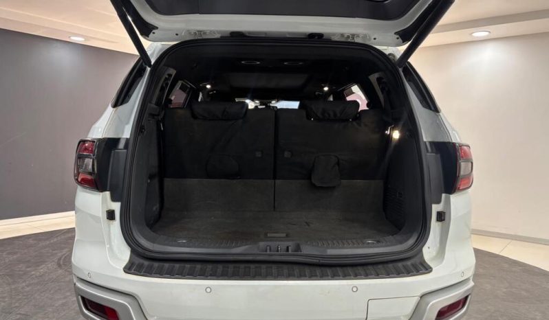 
								Ford Everest 3.2 Tdci Ltd 4X4 At full									