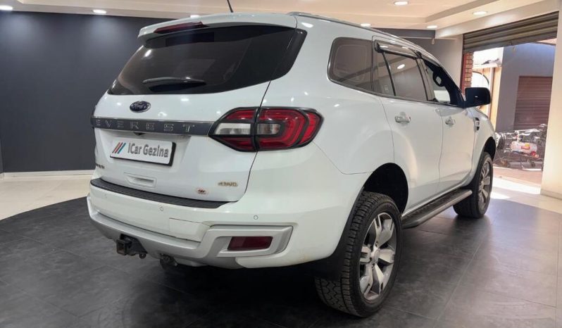 
								Ford Everest 3.2 Tdci Ltd 4X4 At full									