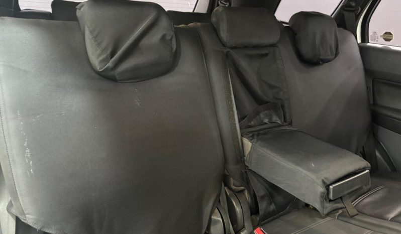 
								Ford Everest 3.2 Tdci Ltd 4X4 At full									