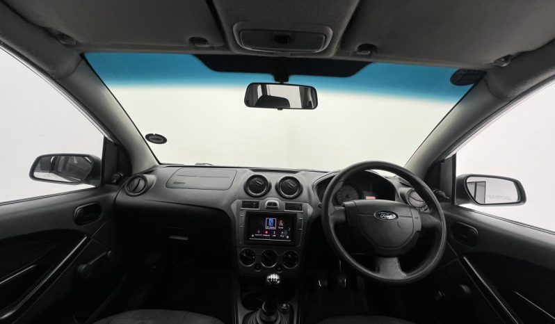 
								Ford Figo 1.4 Ambiente full									