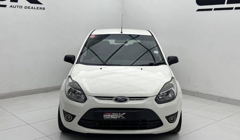 
								Ford Figo 1.4 Ambiente full									