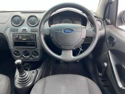 
										Ford Figo 1.4 Ambiente B/tooth full									