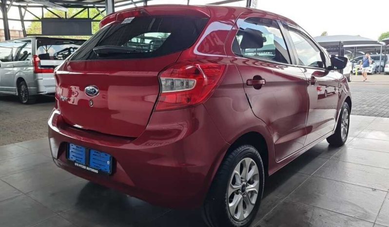 
								Ford Figo 1.5 Titanium 5-Door full									