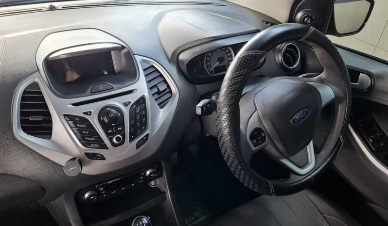 
								Ford Figo 1.5 Titanium 5-Door full									