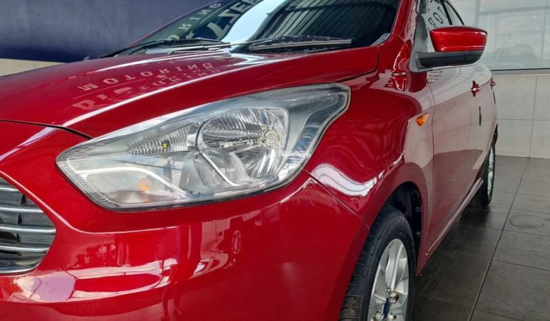 
								Ford Figo 1.5 Titanium 5-Door full									