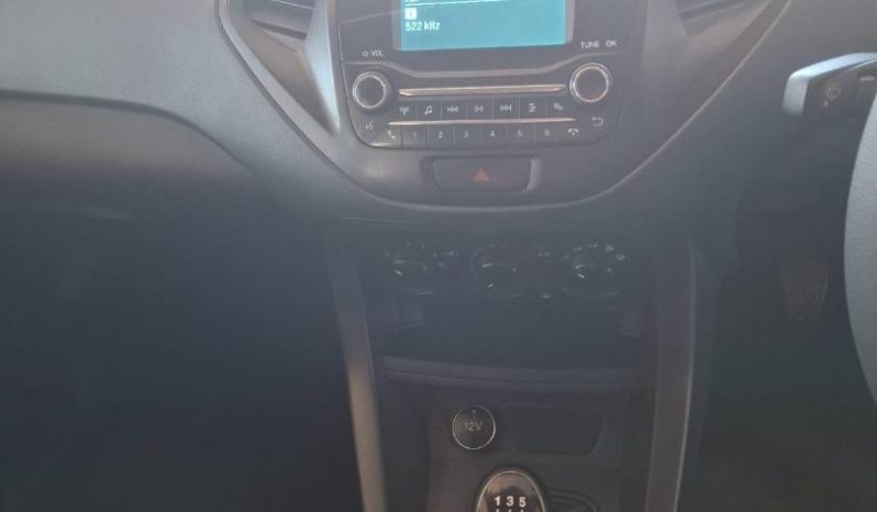 
								Ford Figo 1.5 Tivct Ambiente 5-Door full									
