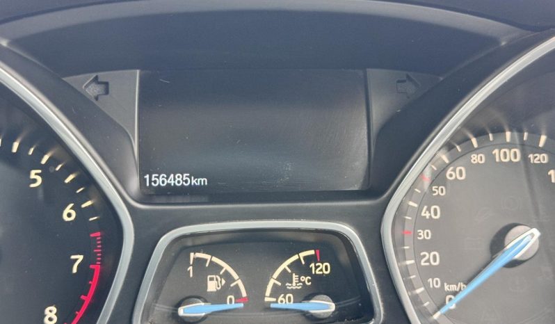 
								Ford Focus 1.0 Ecoboost Trend 5-Door full									