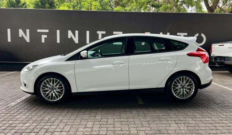 
								Ford Focus 2.0 Gdi Trend 5-Door full									