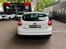 
										Ford Focus 2.0 Gdi Trend 5-Door full									
