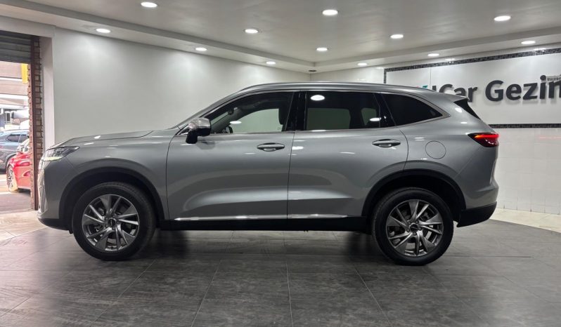 
								Haval H6 2.0T Super Luxury 4wd Dct full									