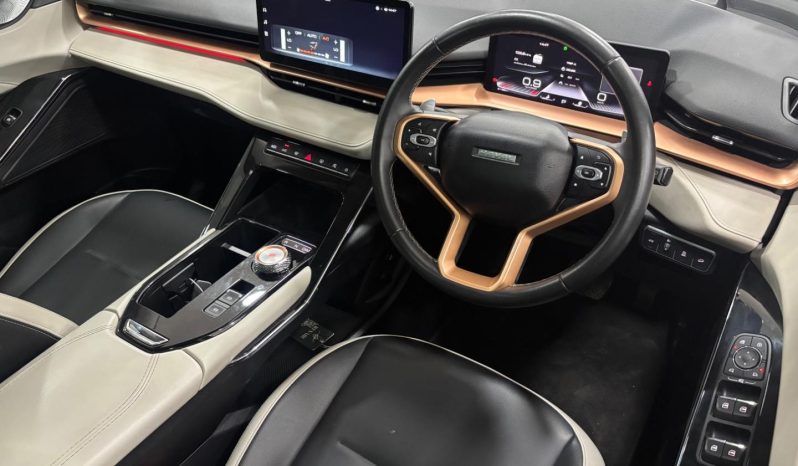 
								Haval H6 2.0T Super Luxury 4wd Dct full									