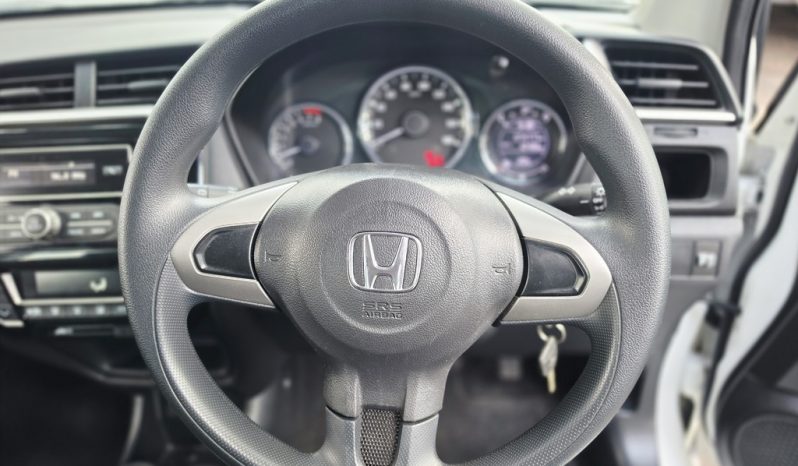 
								Honda Br-V 1.5 Comfort full									