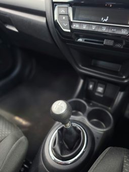 
										Honda Br-V 1.5 Comfort full									