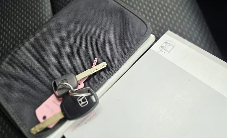 
								Honda Br-V 1.5 Comfort full									