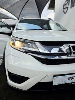 
										Honda Br-V 1.5 Comfort full									