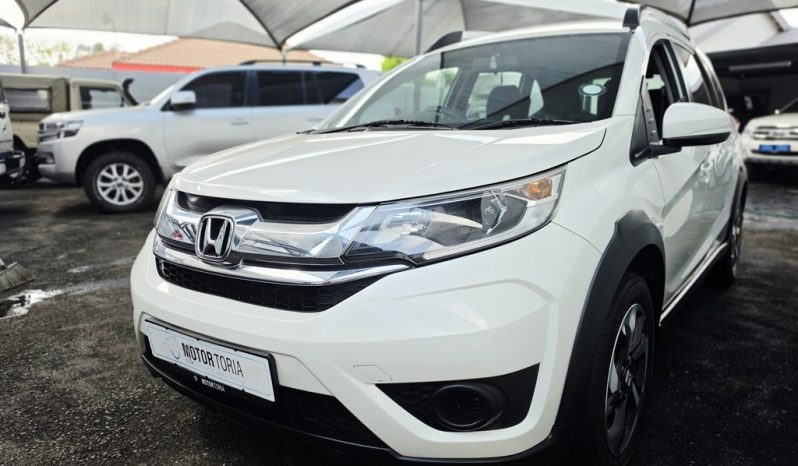
								Honda Br-V 1.5 Comfort full									