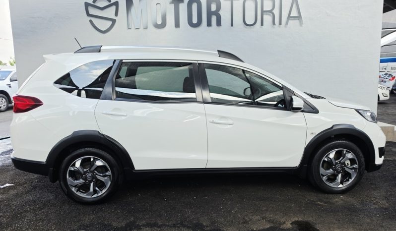 
								Honda Br-V 1.5 Comfort full									
